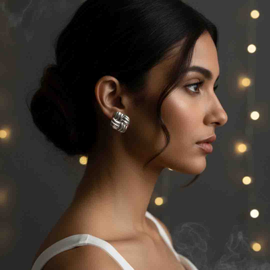 Kare İşlemeli Küpe